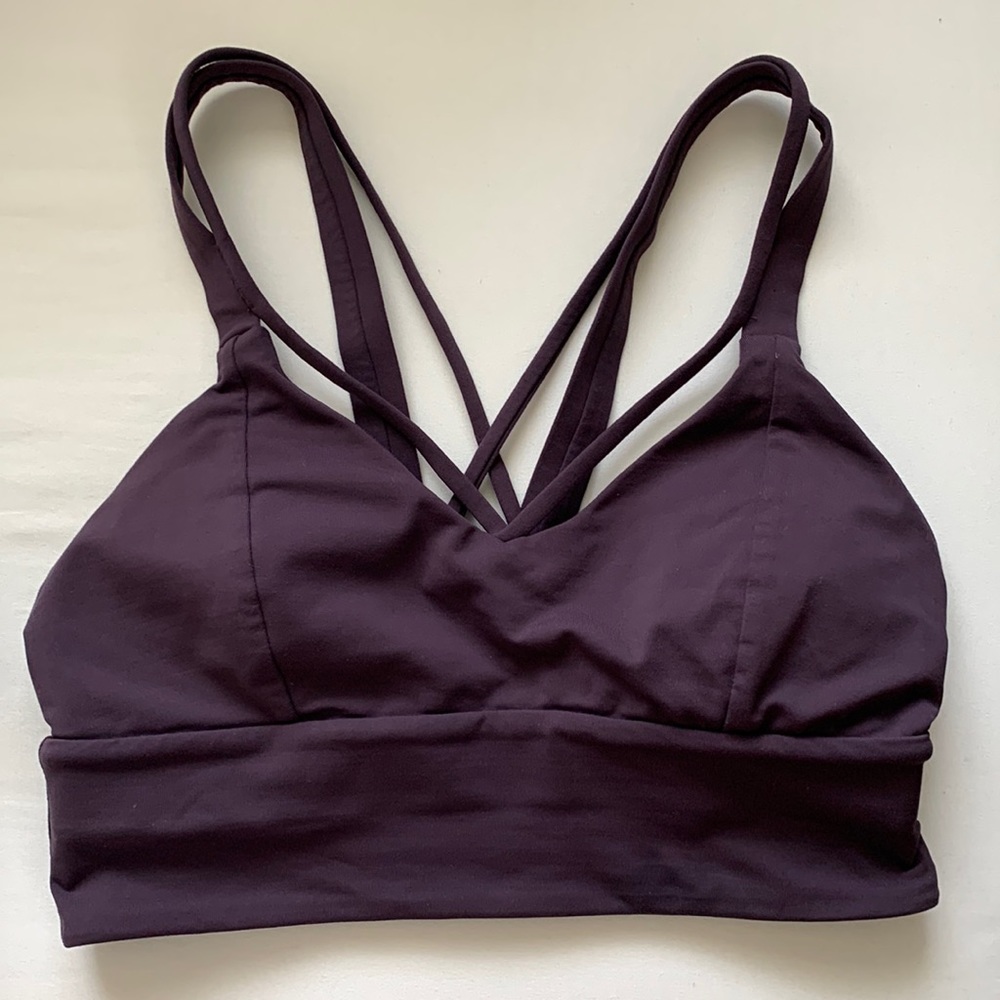 Lululemon sport bra